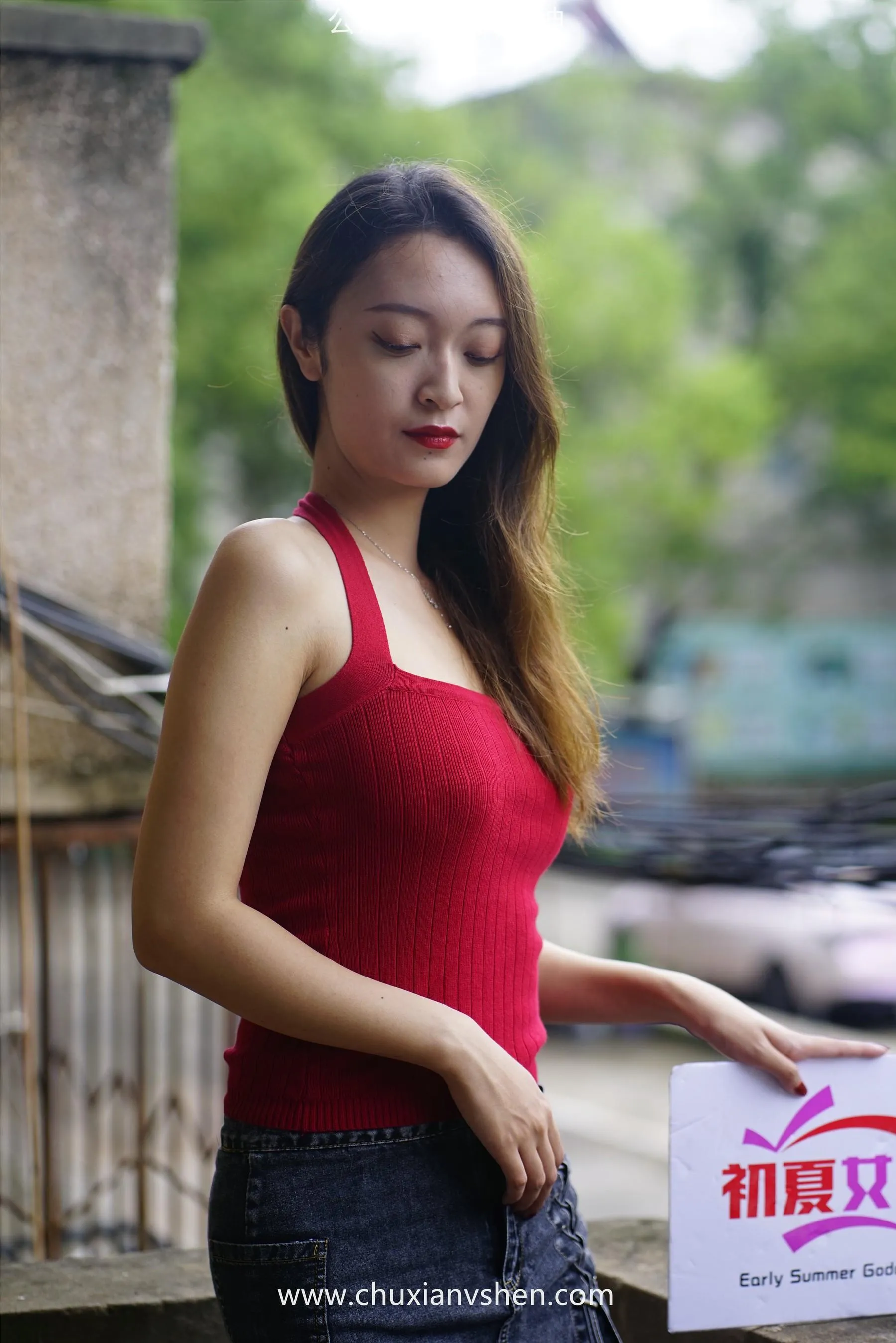 初夏女神 NO.045 依依 复古街头 [130P]插图4